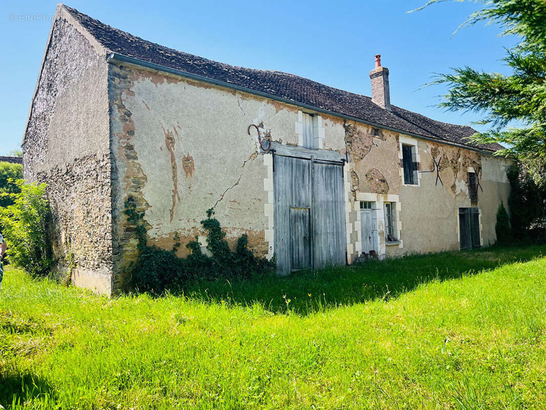 Maison à BLEIGNY-LE-CARREAU