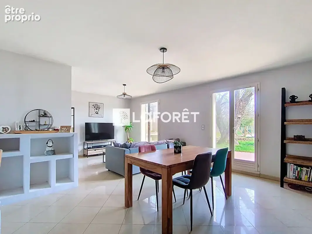 Maison 4 pièce(s) 95 m2 avec piscine et dépendance - photo 3