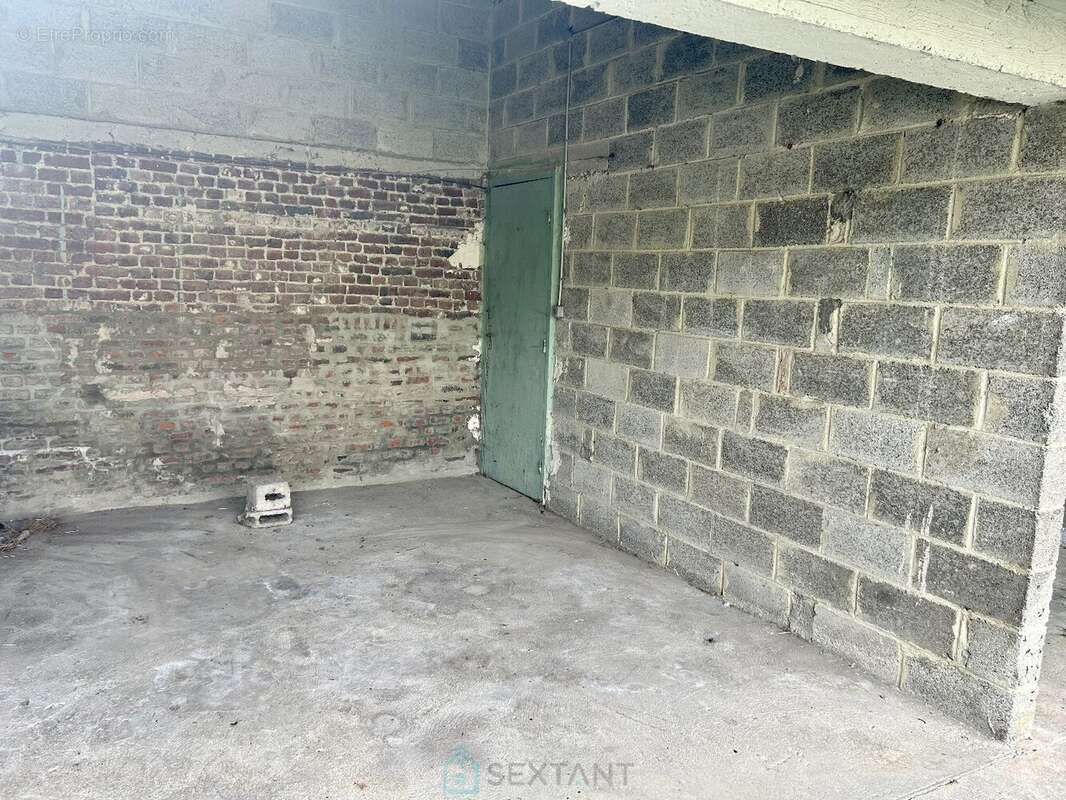 Maison style fermette avec porche a renover. - photo 7