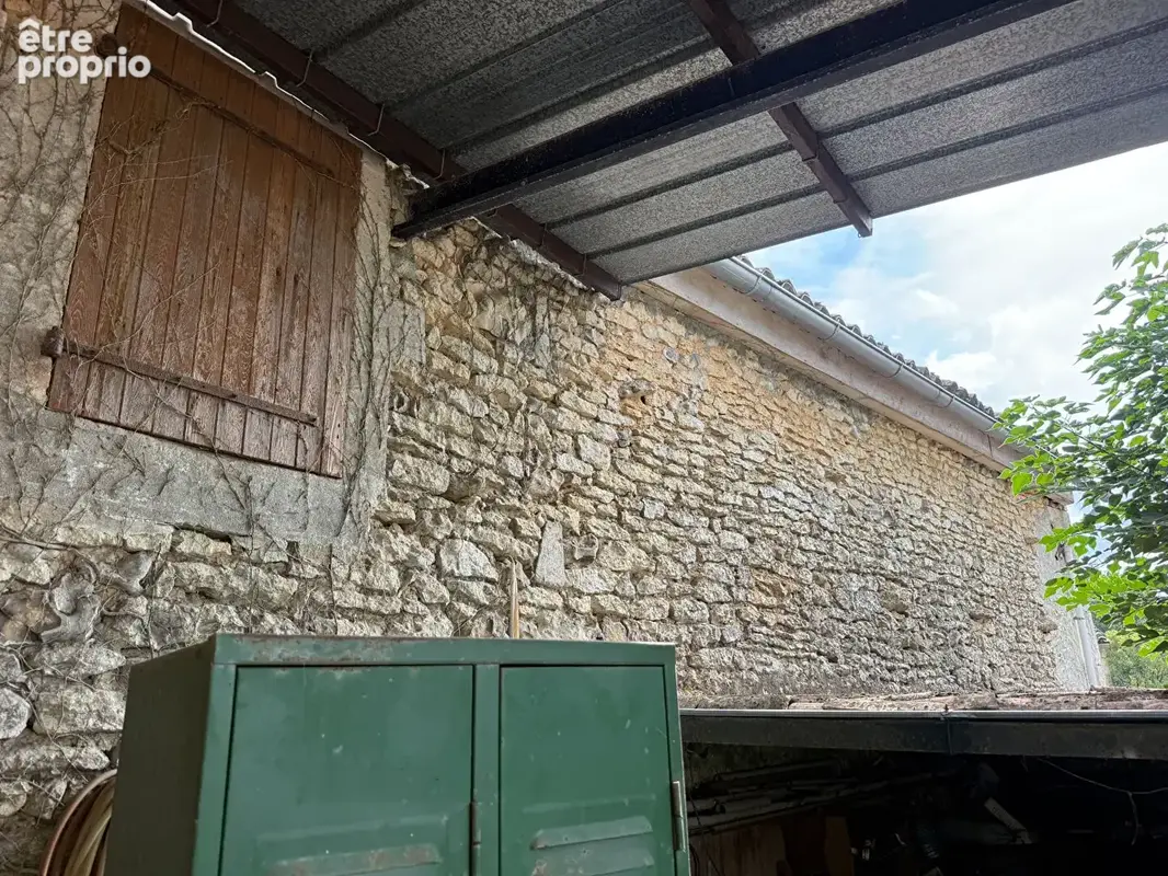 Garage / dépendance en pierre ? 140 m² développés ? fort potentiel de transformation - photo 4