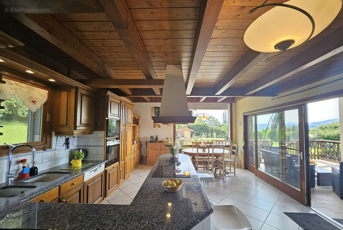 Maison à MARCELLAZ-ALBANAIS