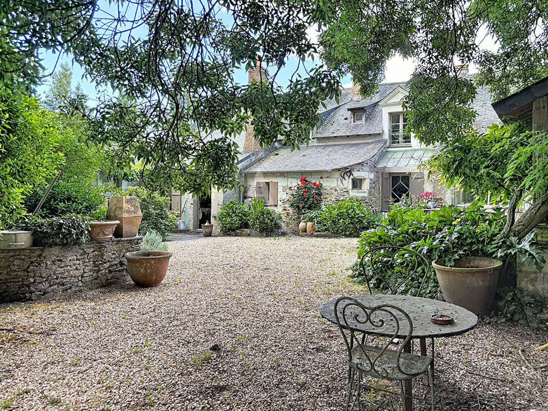 Maison à DENEE