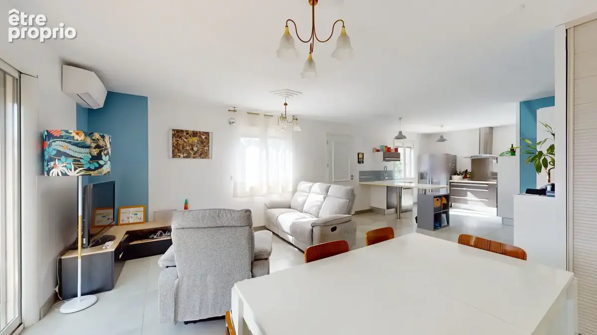 Maison 3 pièces avec bureau et jardin - photo 2