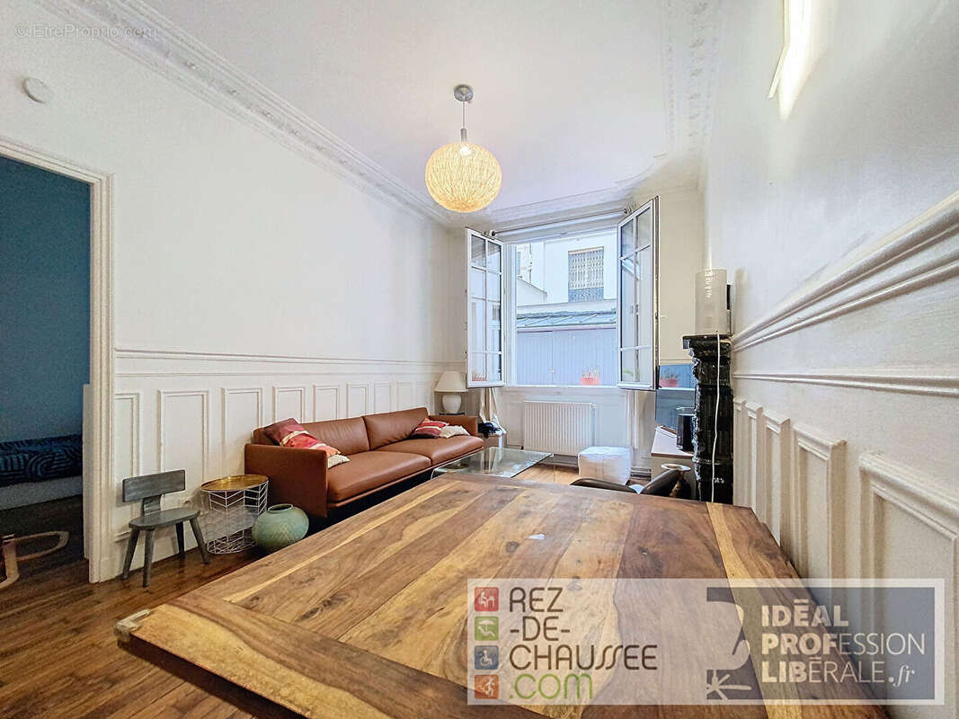 Appartement à PARIS-15E