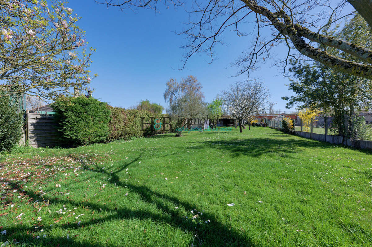 Maison à VERT-LE-GRAND