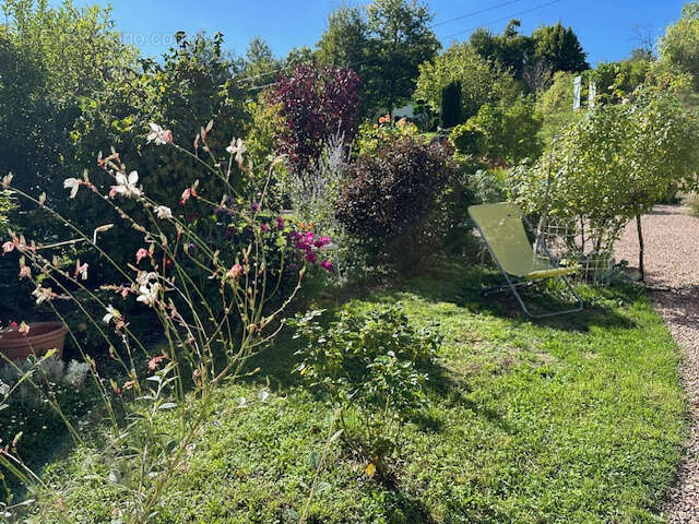 Maison à POUQUES-LORMES