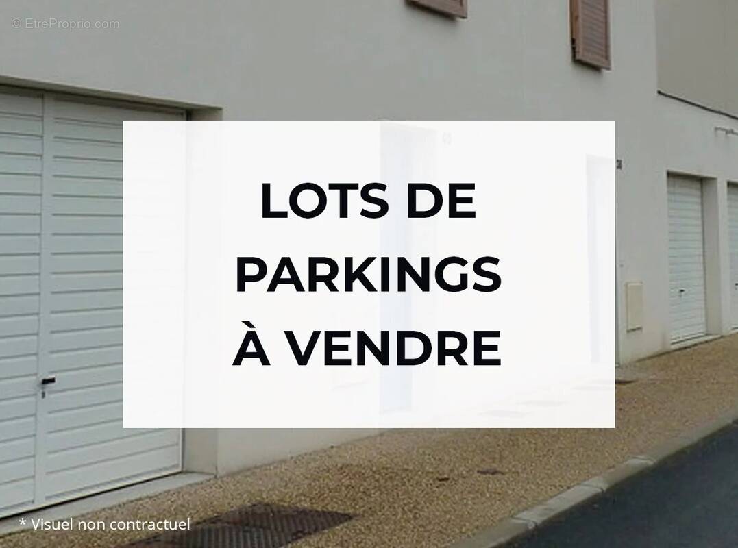 Parking à LA PERRIERE