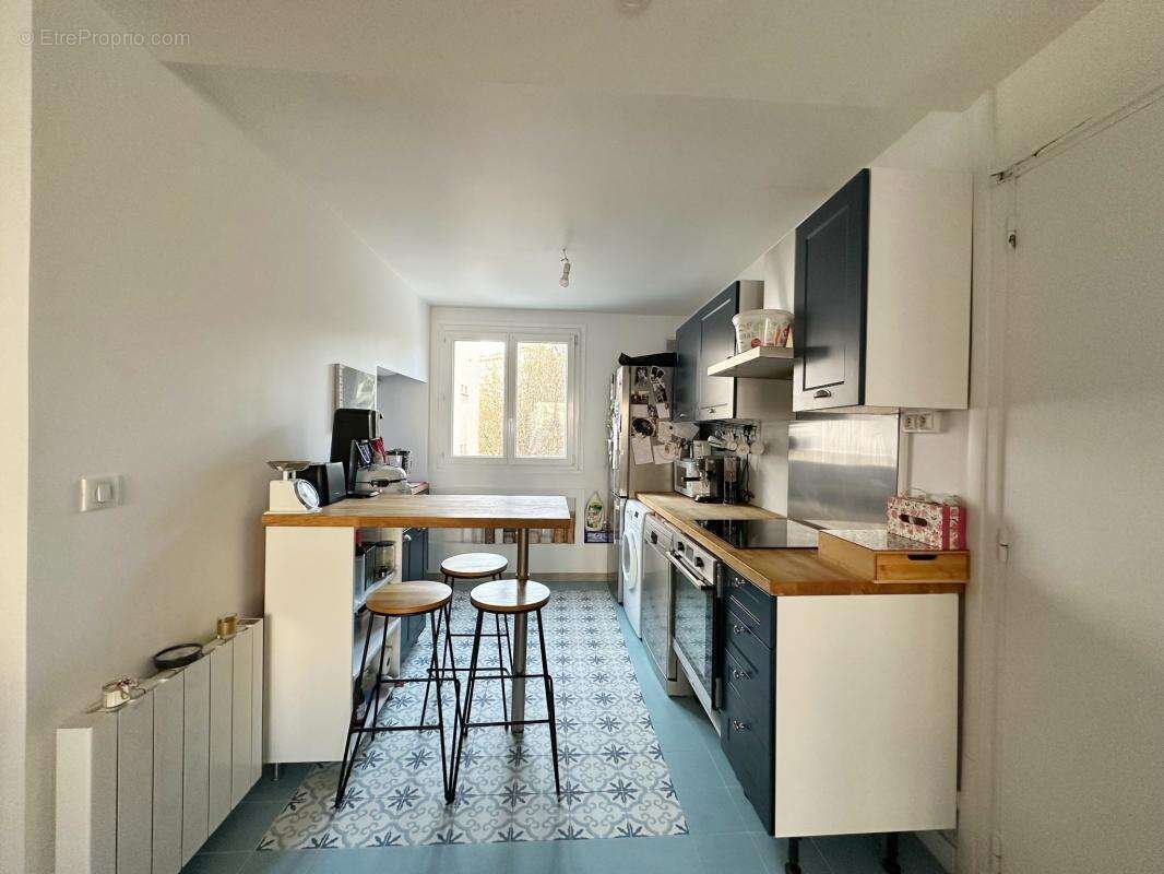 Appartement à LA MULATIERE