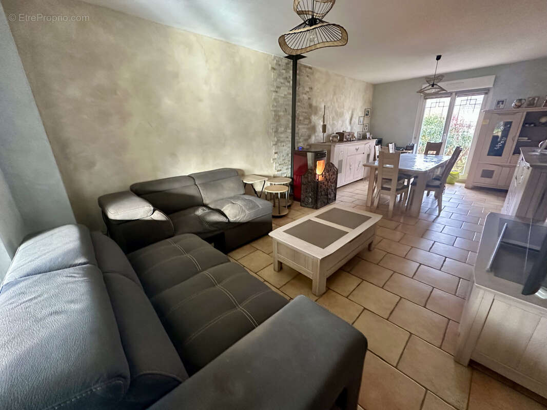 Maison à CHANTEHEUX