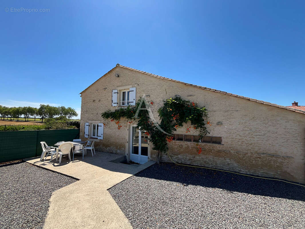 Maison 183 m² à Pouille  - photo 7