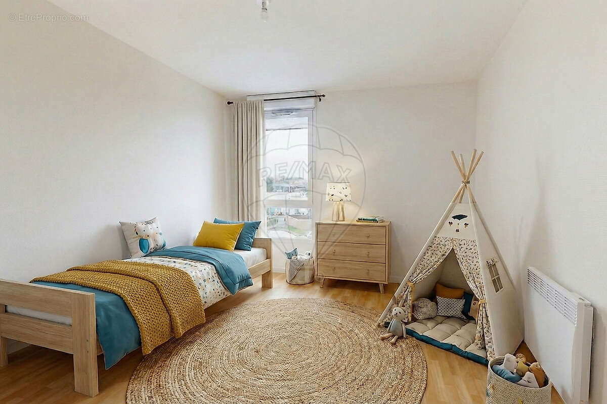 Appartement à SAINT-JEAN-DE-BRAYE