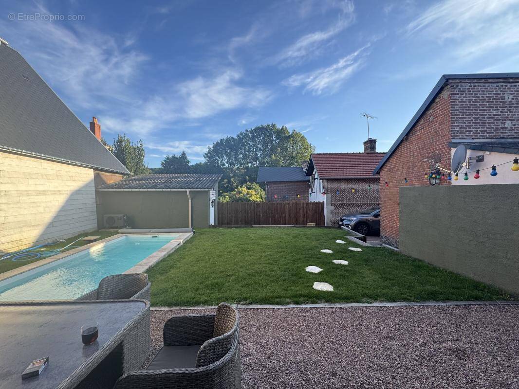 Maison à COURTONNE-LES-DEUX-EGLISES