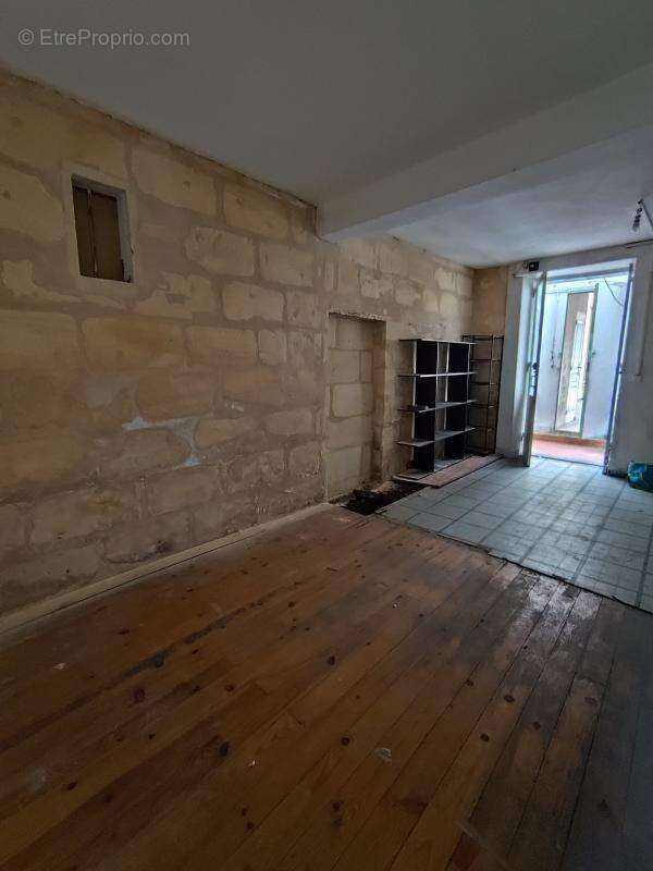 Commerce à BORDEAUX