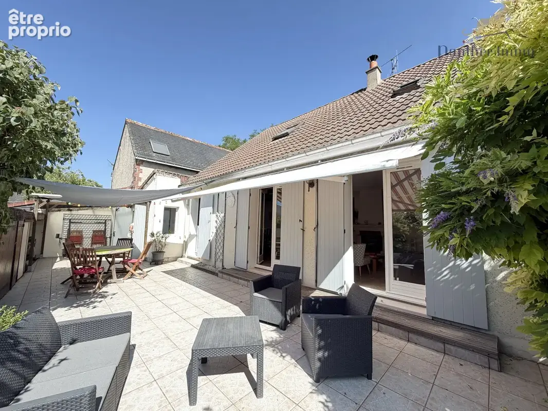 Maison à NOTRE-DAME-D'OE