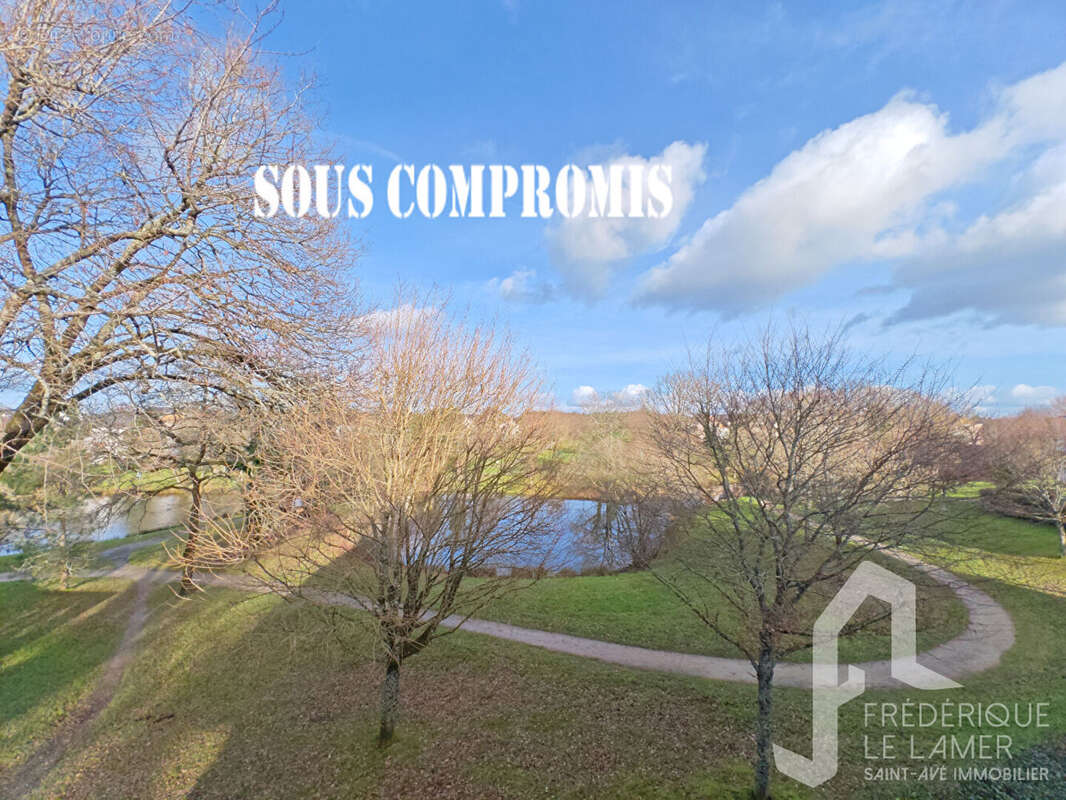 Appartement à SAINT-AVE