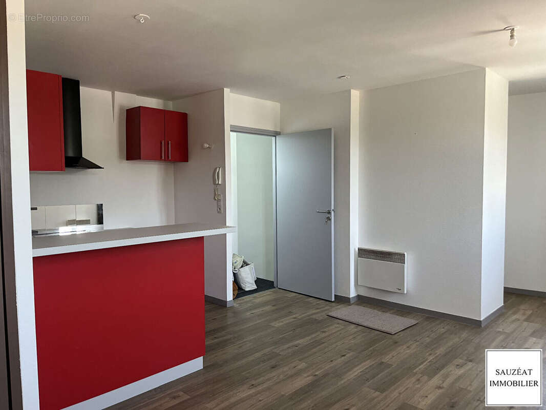 "Immeuble" 1 Commerce et 3 Appartements Touraine CVDL - photo 5