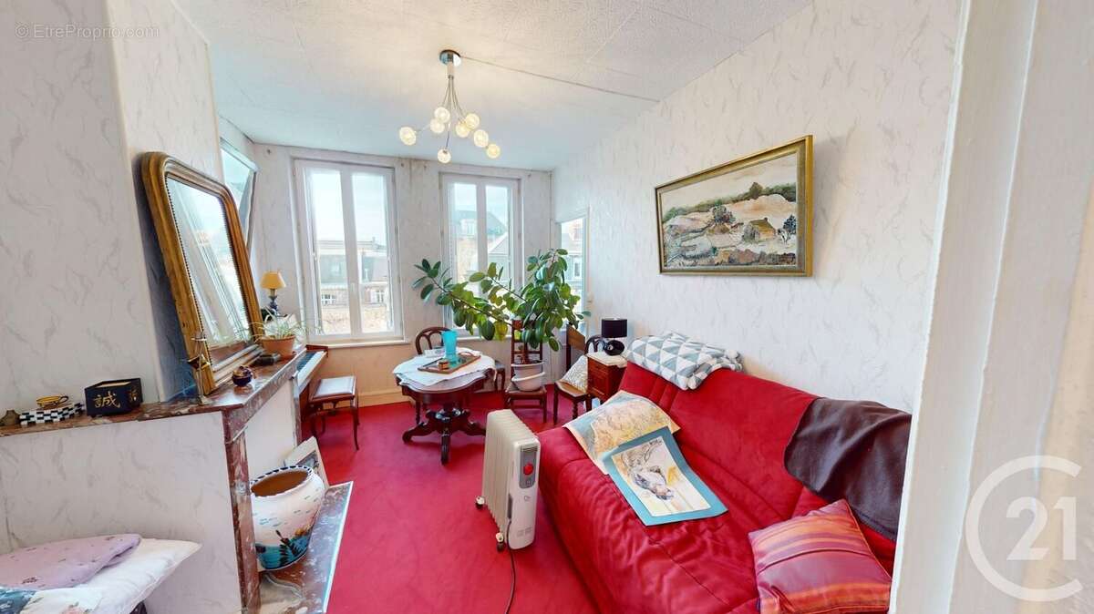 Maison à SAINT-QUENTIN