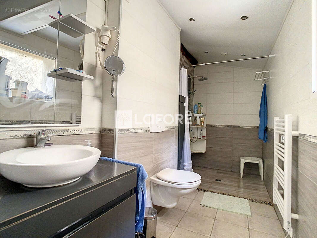 Maison à CLERE-SUR-LAYON