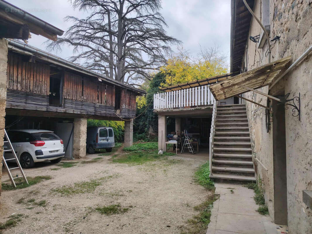 Maison à SAINT-ROMANS