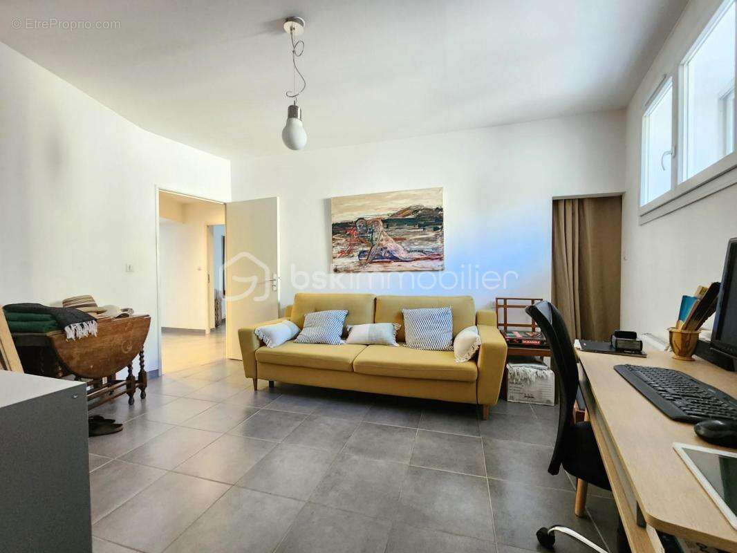 Superbe appartement rénové de 121,51 m² avec trois grandes chambres - photo 8