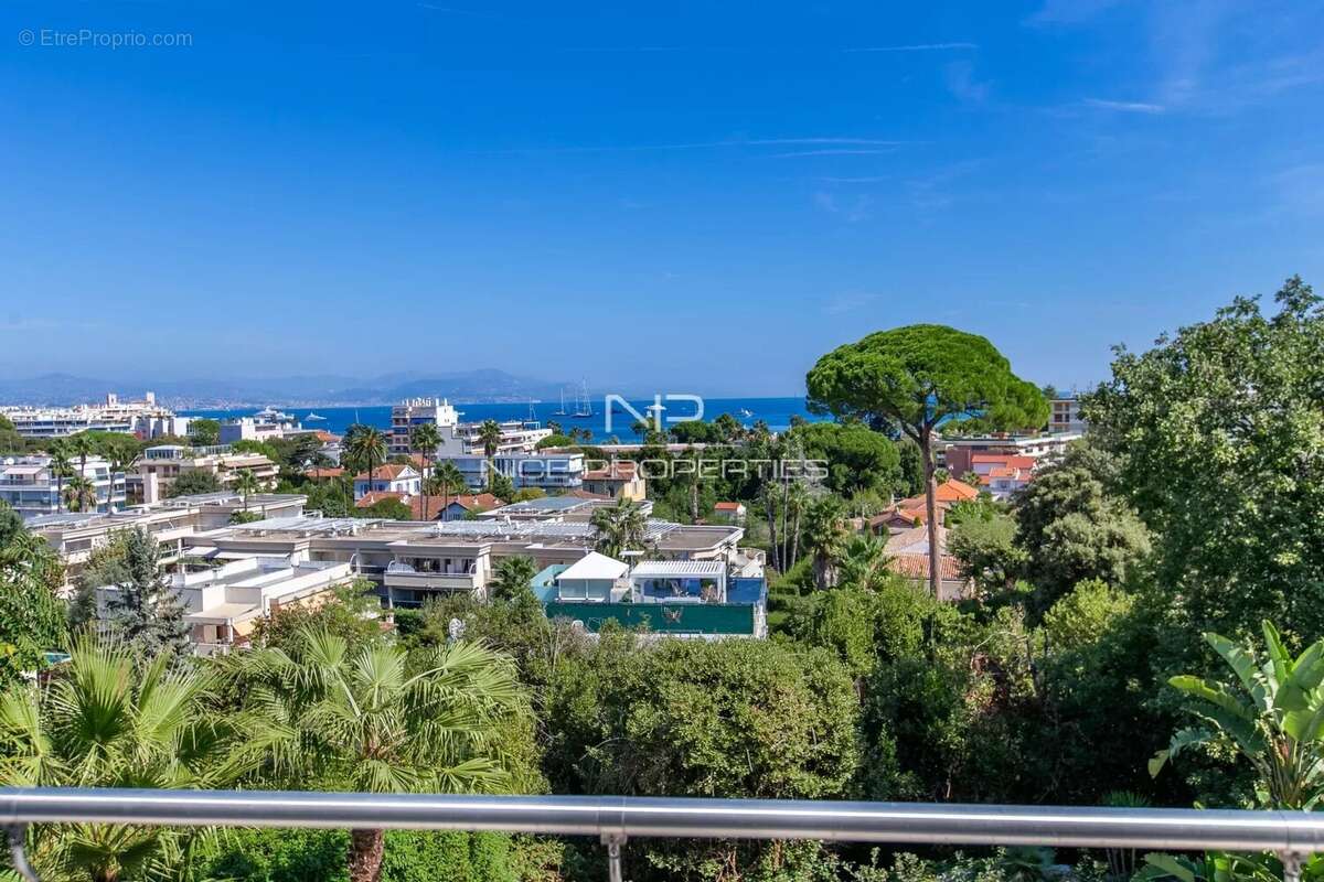 Maison à ANTIBES