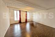 hoqi-84a50d21b82a46dbbcf5244cad9e960a - Appartement à VOUZIERS