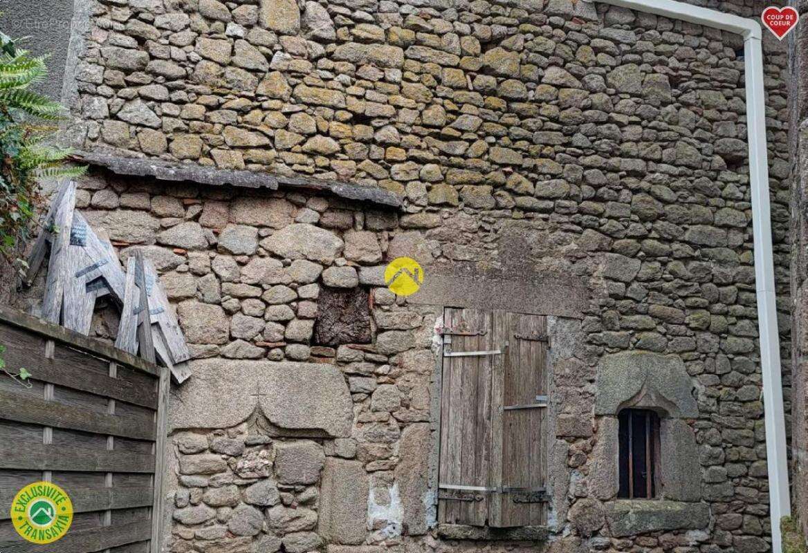 Maison à DUN-LE-PALESTEL