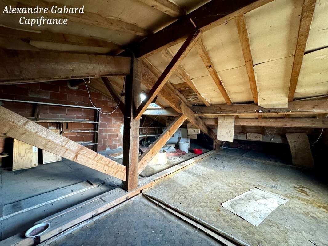 Maison en pierres - 3 chambres - Jardin 2 471 m² - Dépendance - photo 12