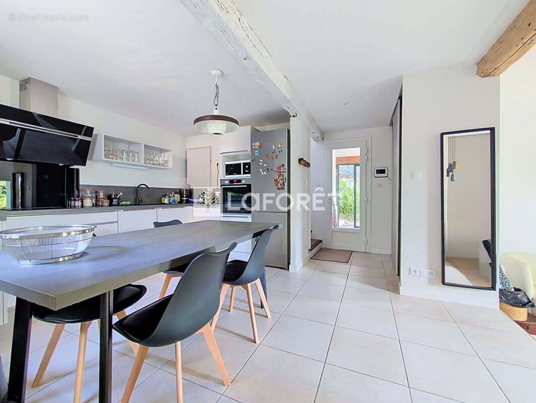 Maison Villemur Sur Tarn 4 pièce(s) 115 m2 - photo 4