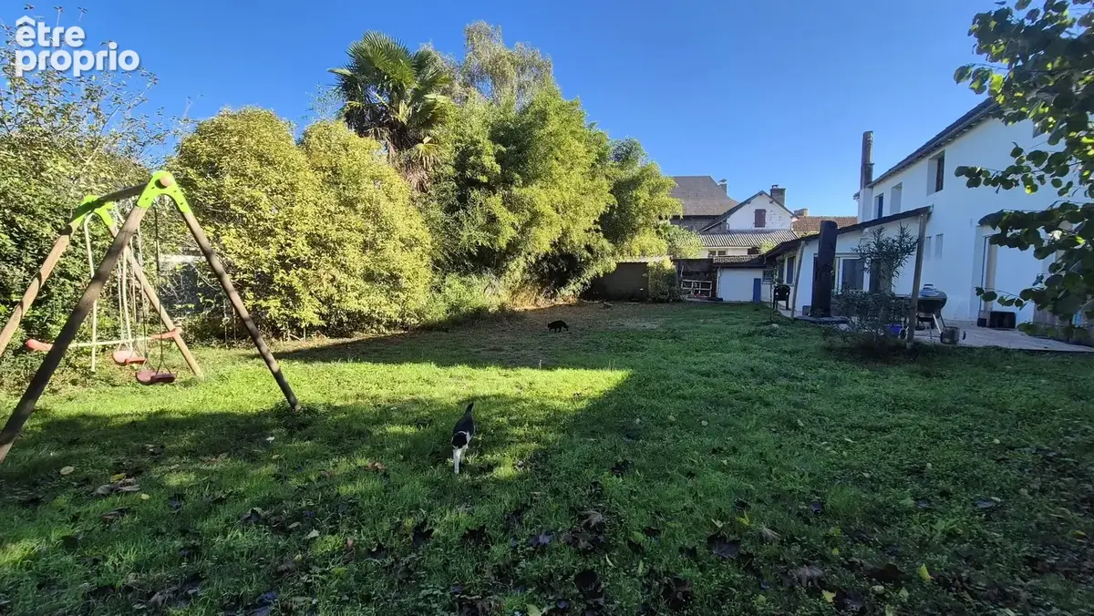 EXCLUSIVITÉ, BORDES, A VENDRE, Maison 6 chambres de 233,25 m² sur une parcelle de 939 m² - photo 15