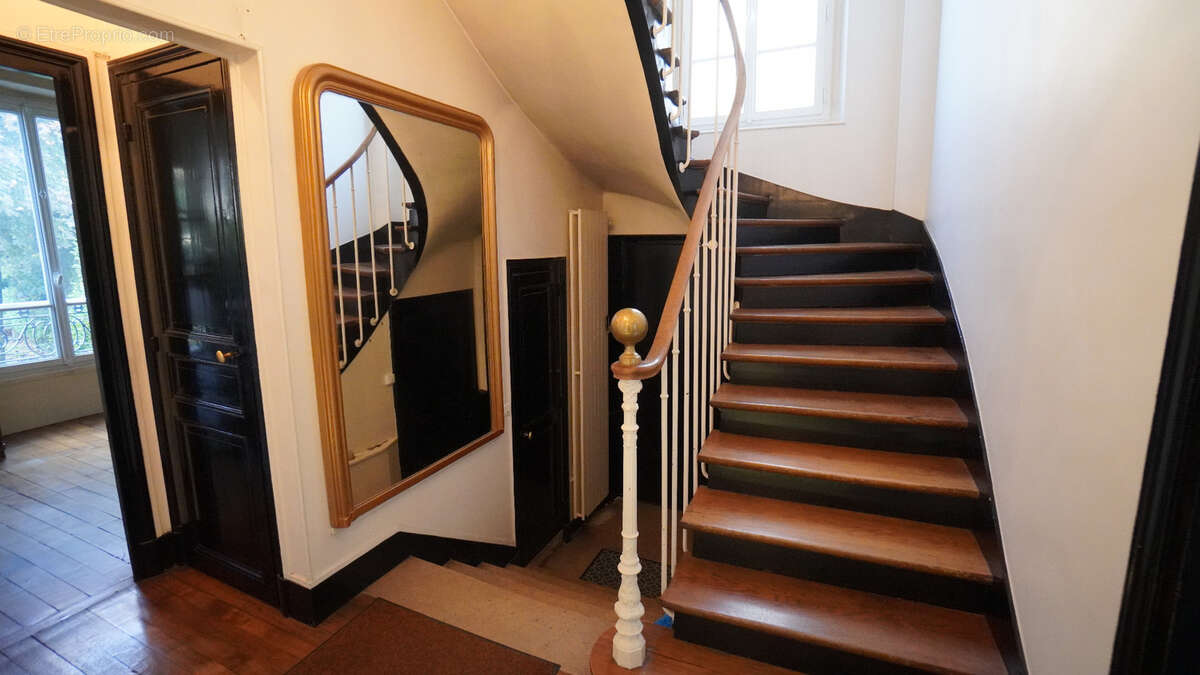 Maison à vendre 10 pièces ARGENTEUIL (95) - photo 11