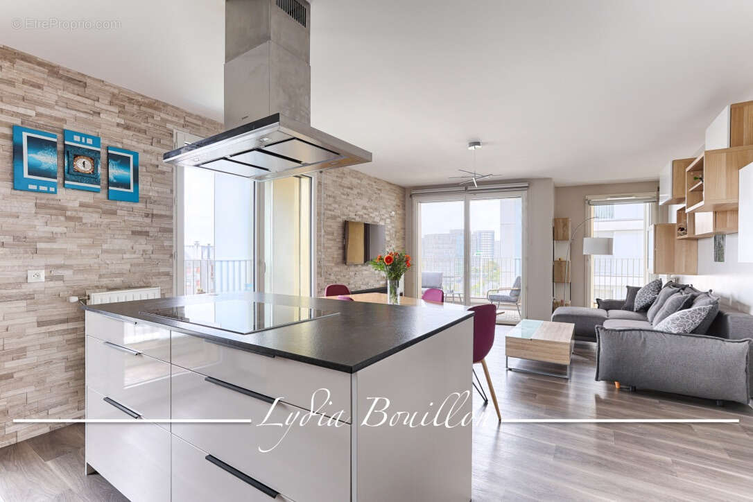 Appartement à NANTERRE