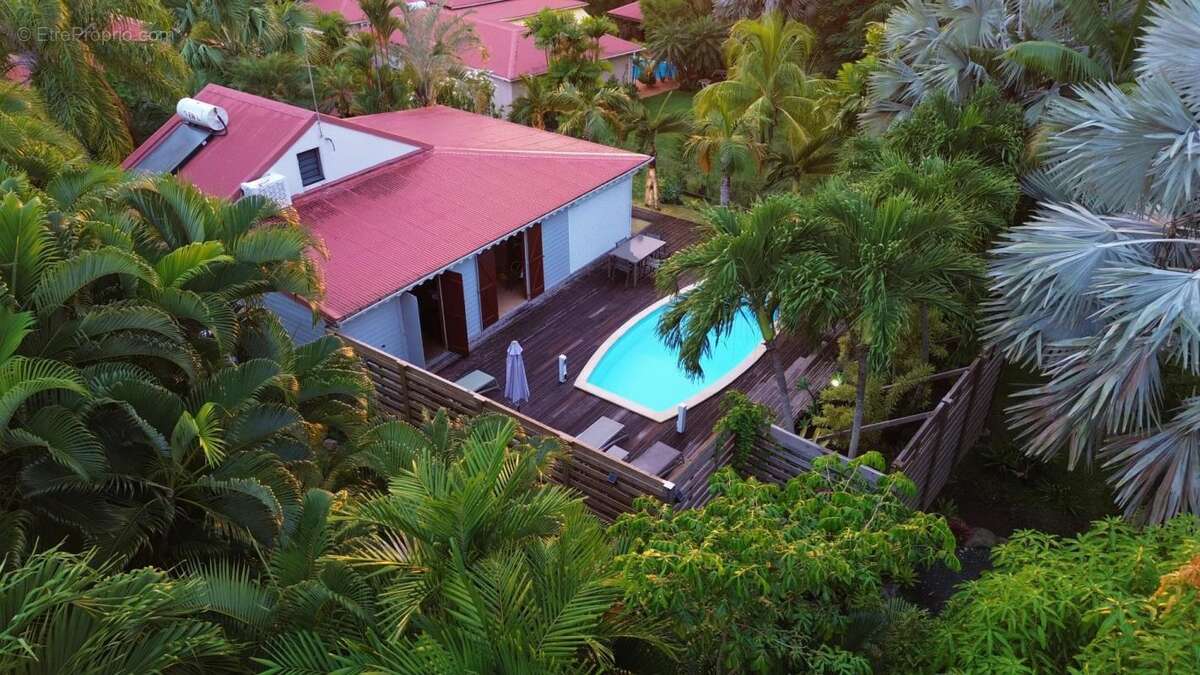 Maison à BOUILLANTE