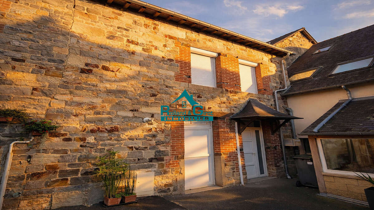 Maison à LIFFRE