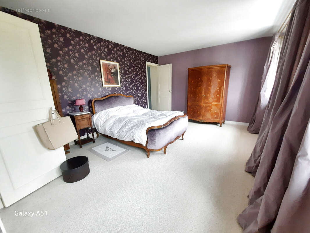 Maison à QUINCY-VOISINS