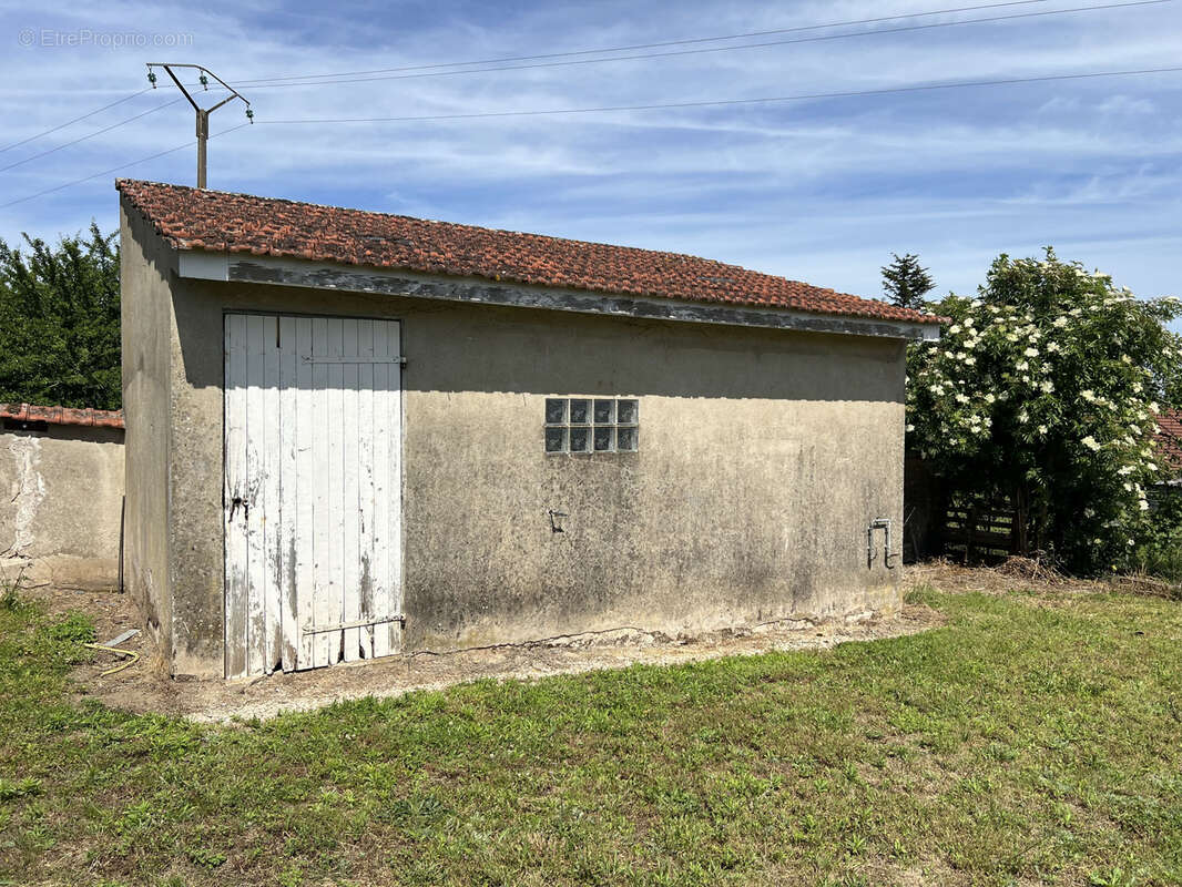 Maison à BRAGNY-SUR-SAONE