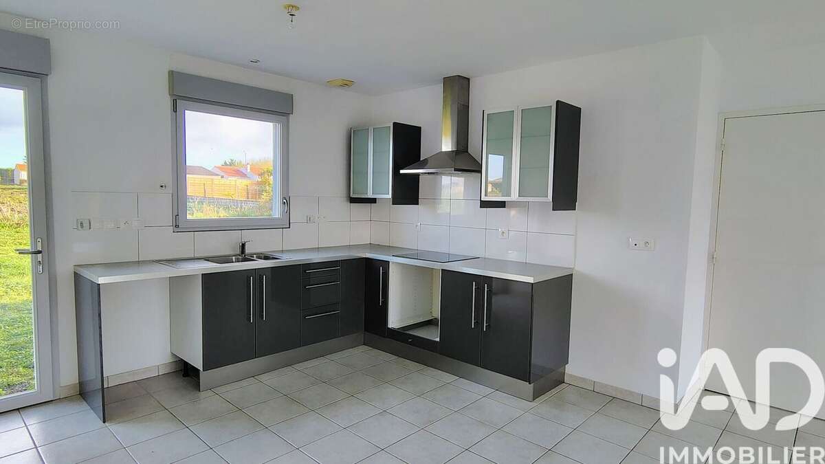 Photo 5 - Maison à FONTENAY-LE-COMTE