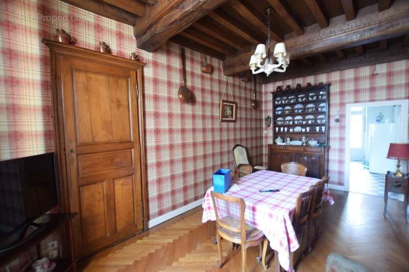 Maison à COUCHES