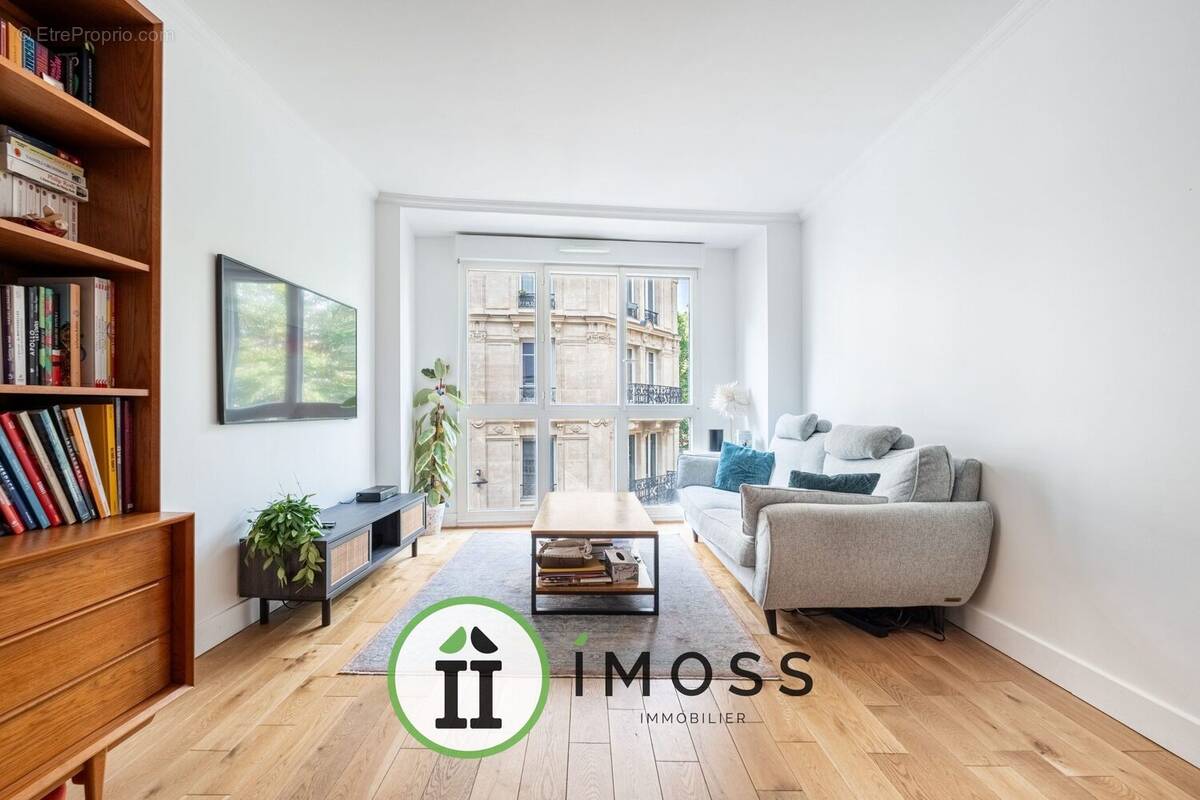 Appartement à PARIS-18E