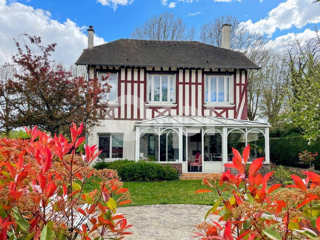 Maison à EVREUX