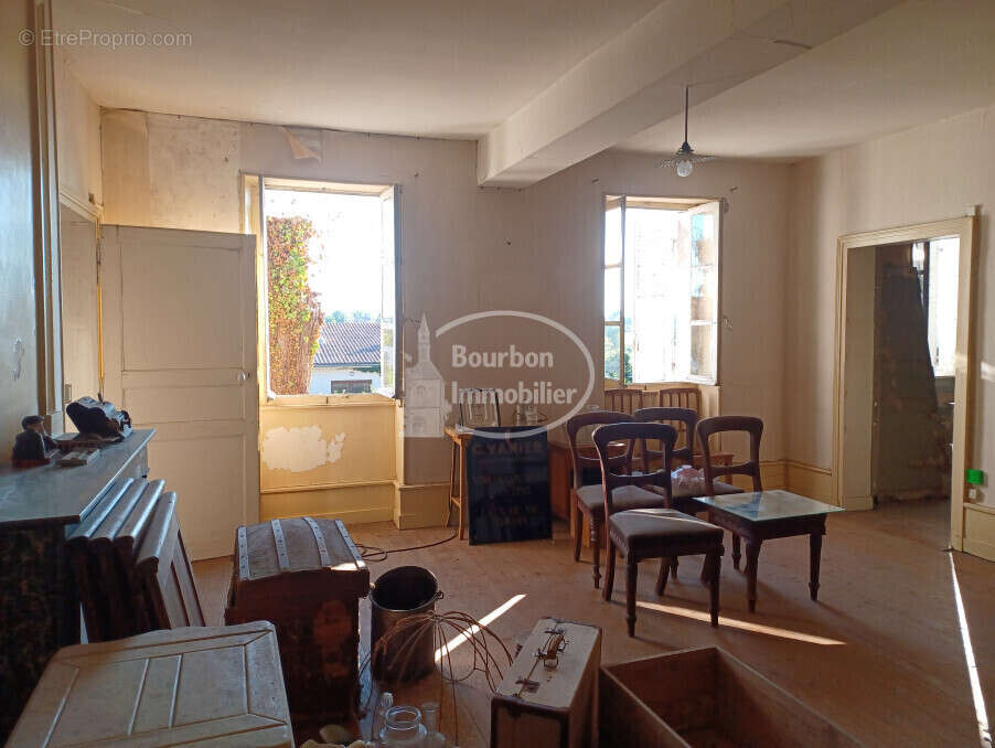 Maison à BOURBON-LANCY