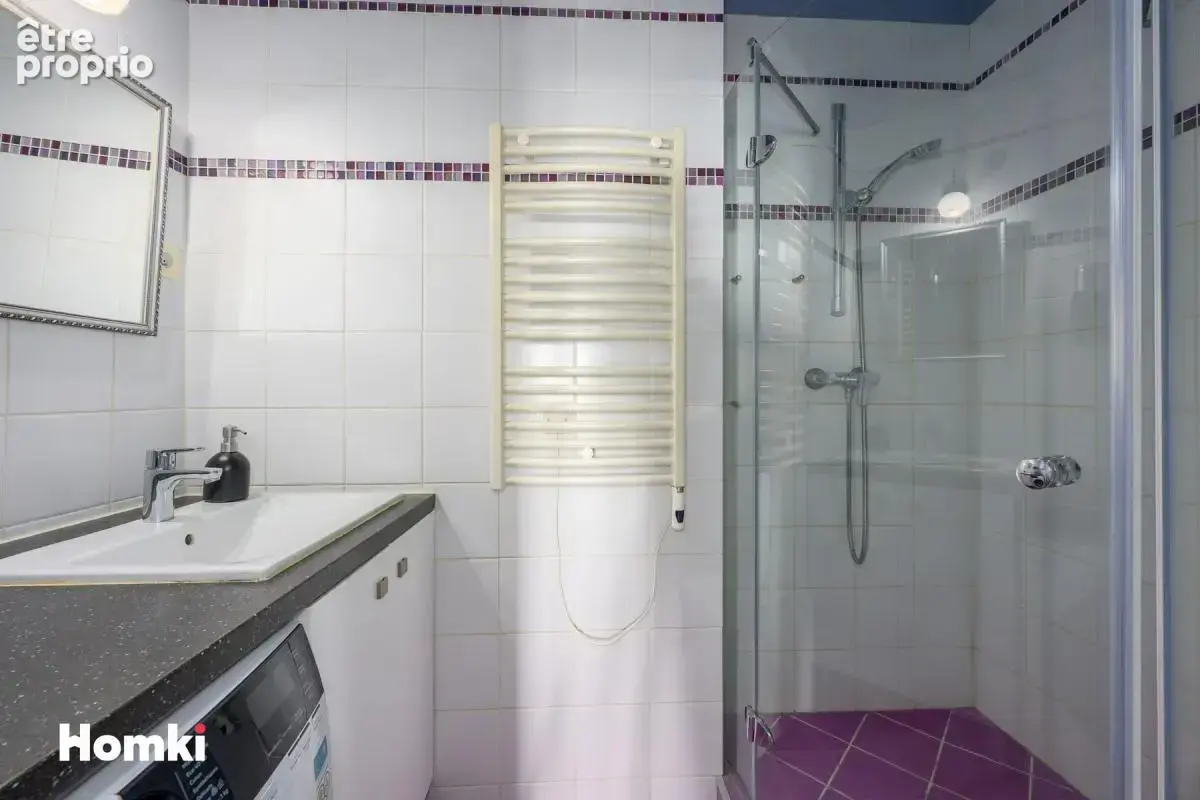 Appartement T5 de 100 m² à Versailles 78000, Rue Jean de la Bruyère - photo 10