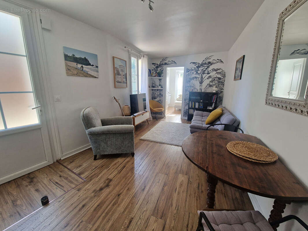 Appartement à MAISONS-LAFFITTE