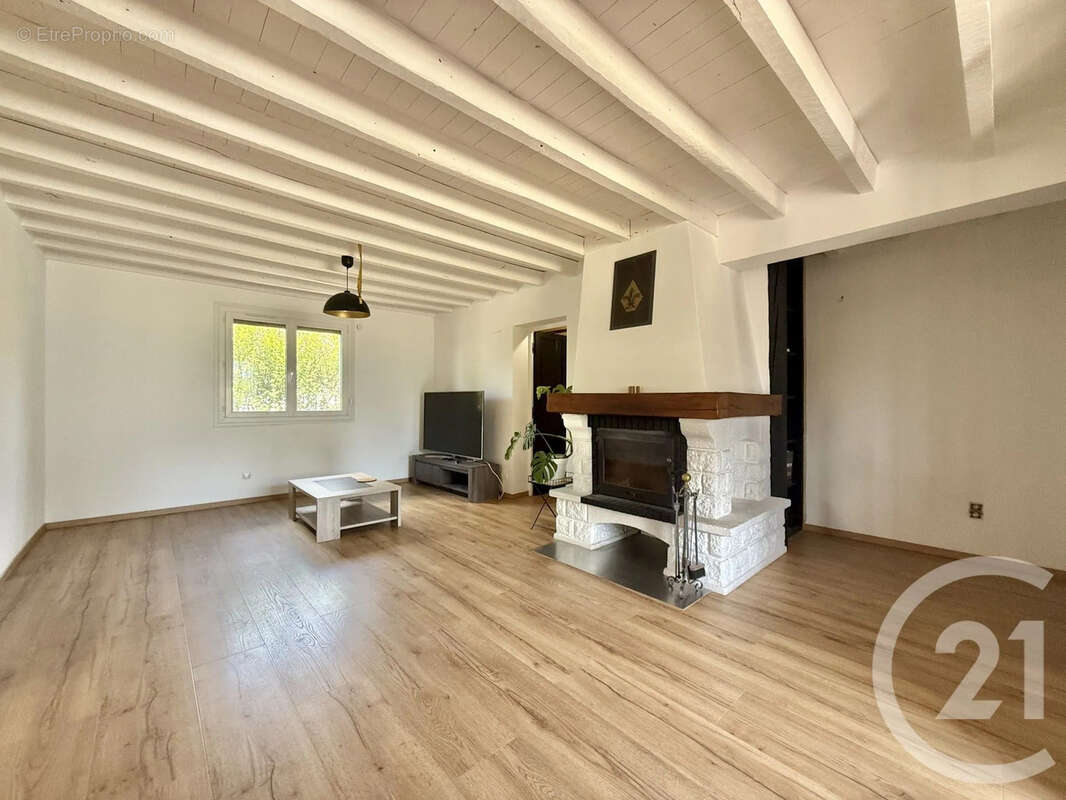 Maison à AVERMES