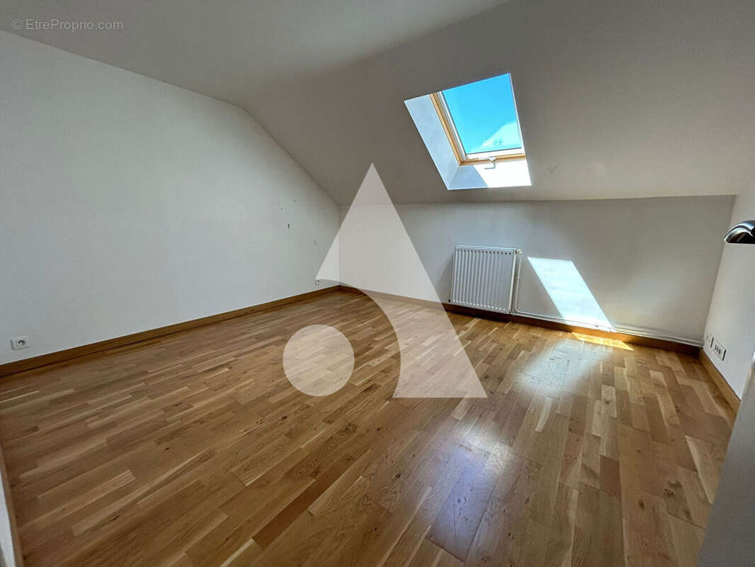 Appartement à SAINT-GERMAIN-SUR-MORIN
