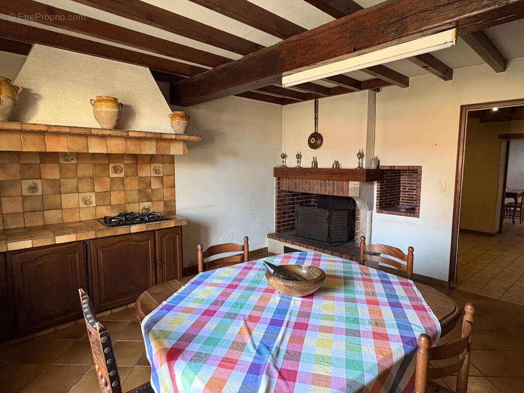 Maison à SAINT-MACAIRE