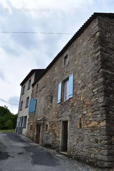 Maison à SAINT-PONS-DE-THOMIERES