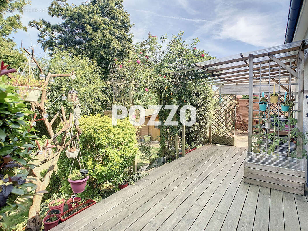 Maison à BRICQUEVILLE-LA-BLOUETTE