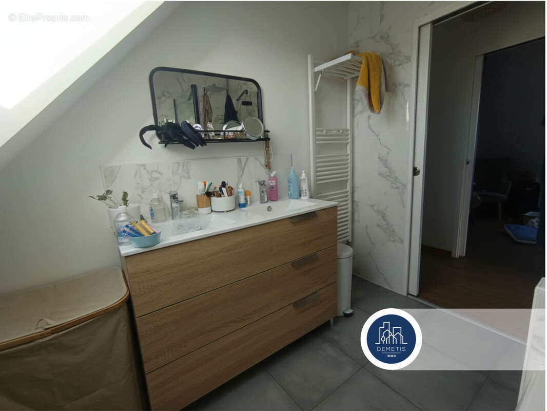 Maison à SARGE-LES-LE-MANS