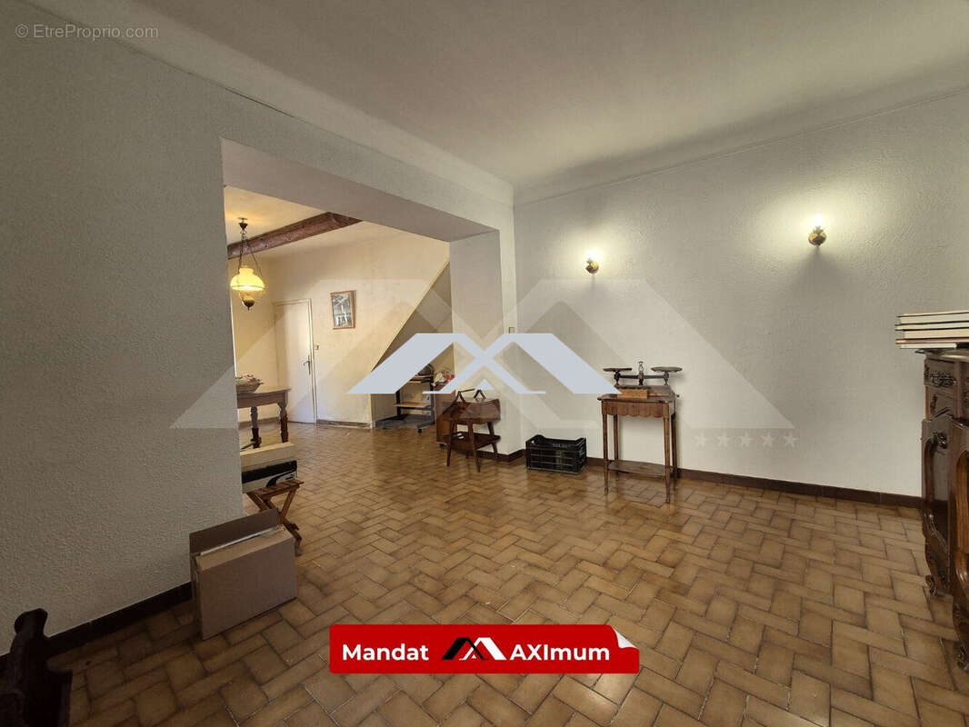 Appartement à BARBENTANE